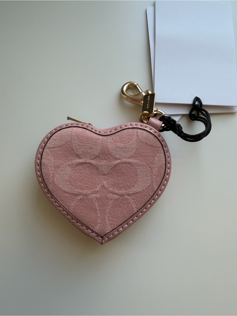 SOLD 🎉 Coach Heart Bag Charm In Signature Denim - Picture 3 of 5